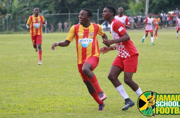 Cornwall College game action between Charlemont - Photo Credit McNamee Photography