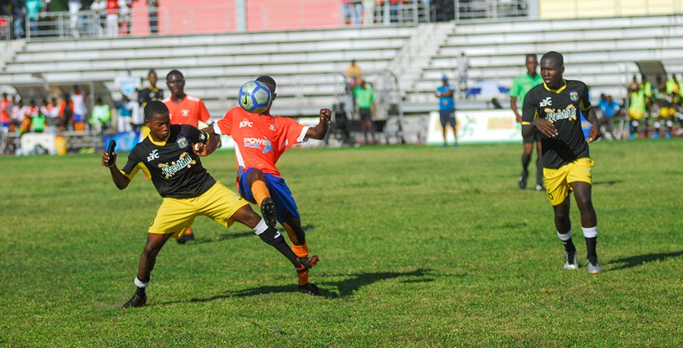Game action between Clarendon College and Lennon High